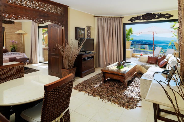 Grand Duchess Villa living room